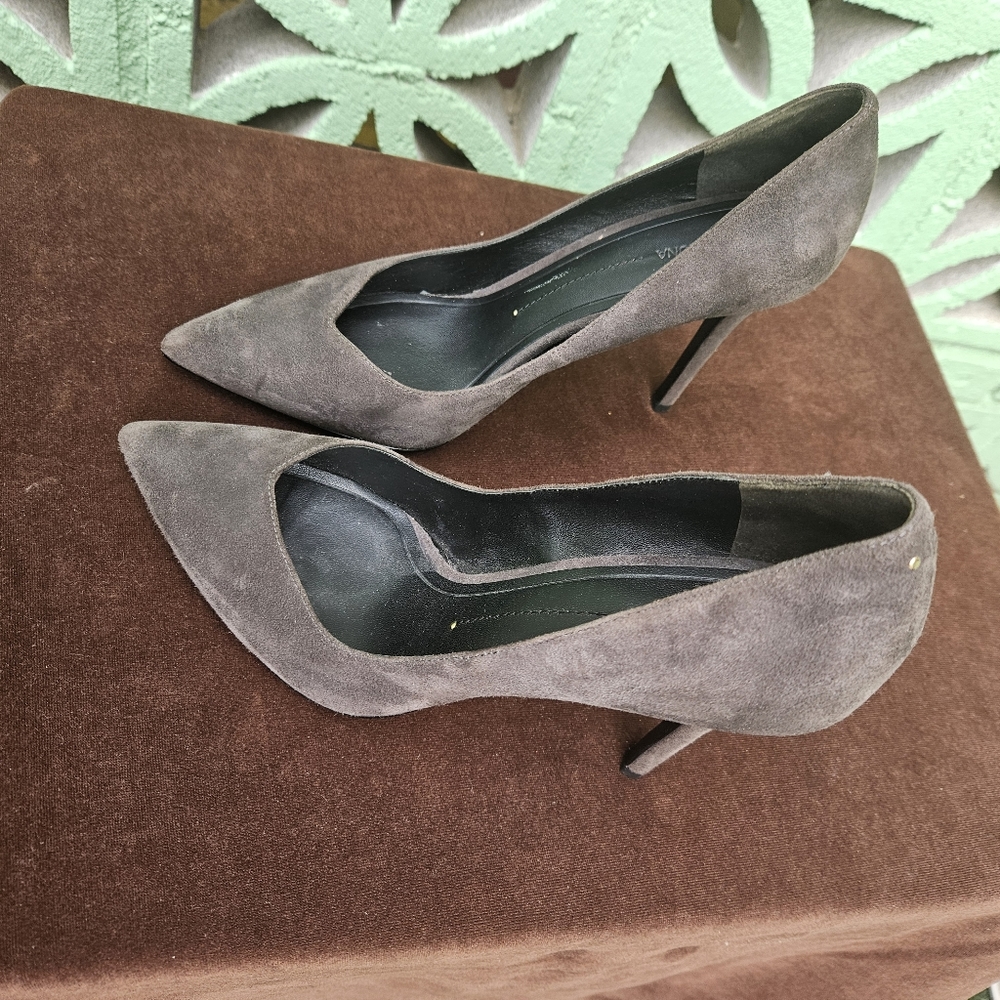 Stella Luna Suede Grey Heels - Picture 5 of 12